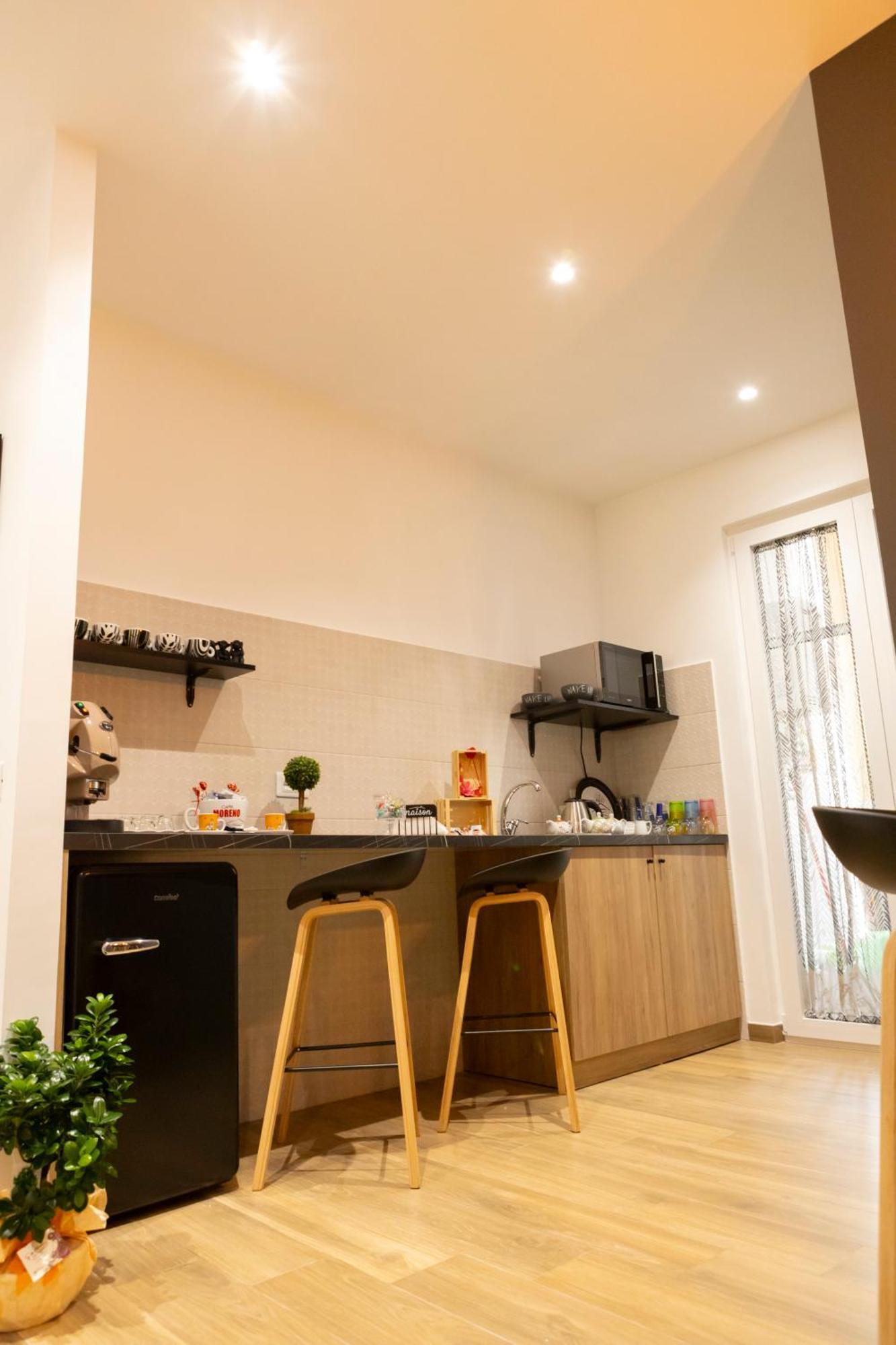 Alleria Rooms نابولي المظهر الخارجي الصورة