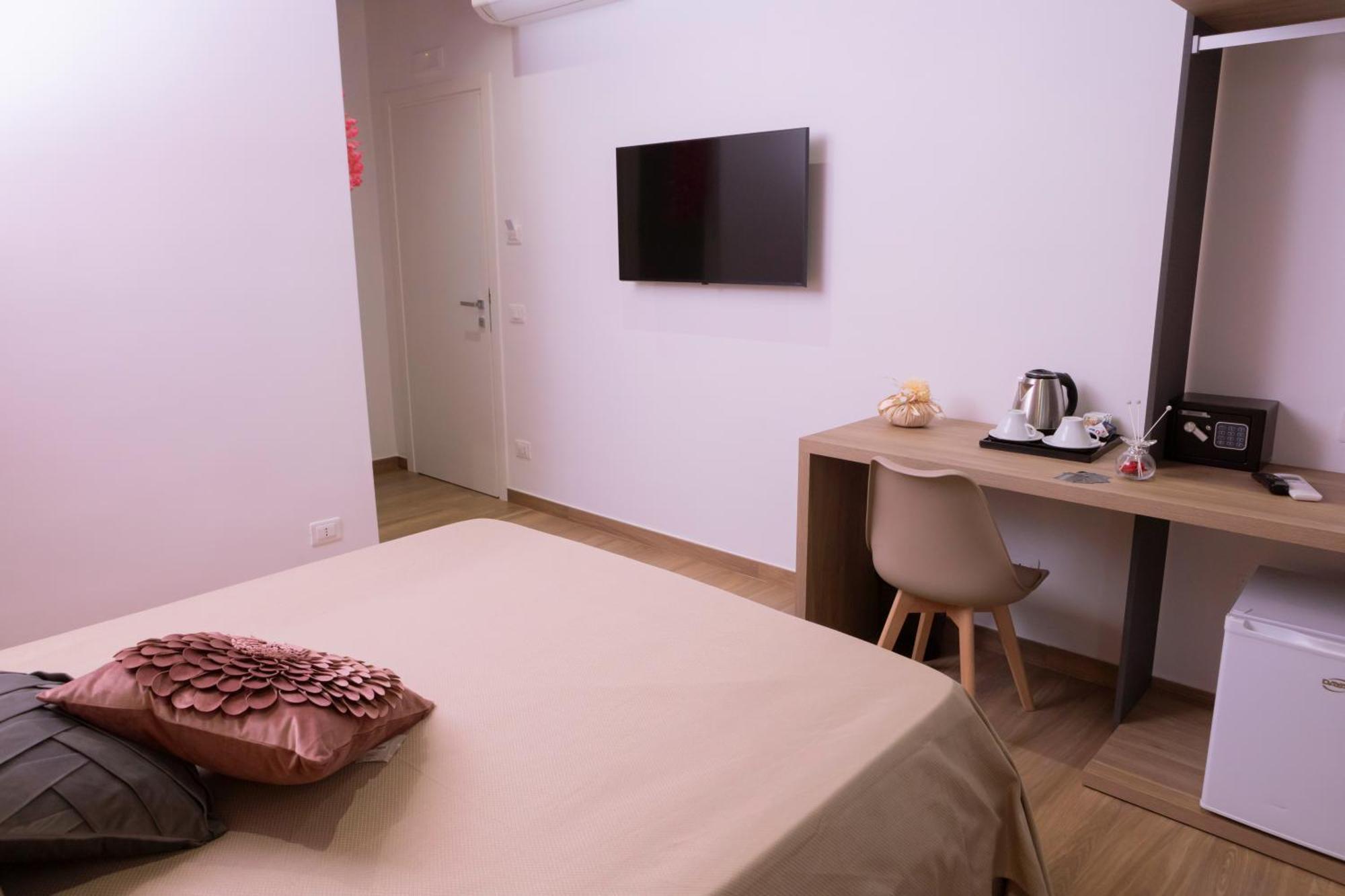 Alleria Rooms نابولي المظهر الخارجي الصورة