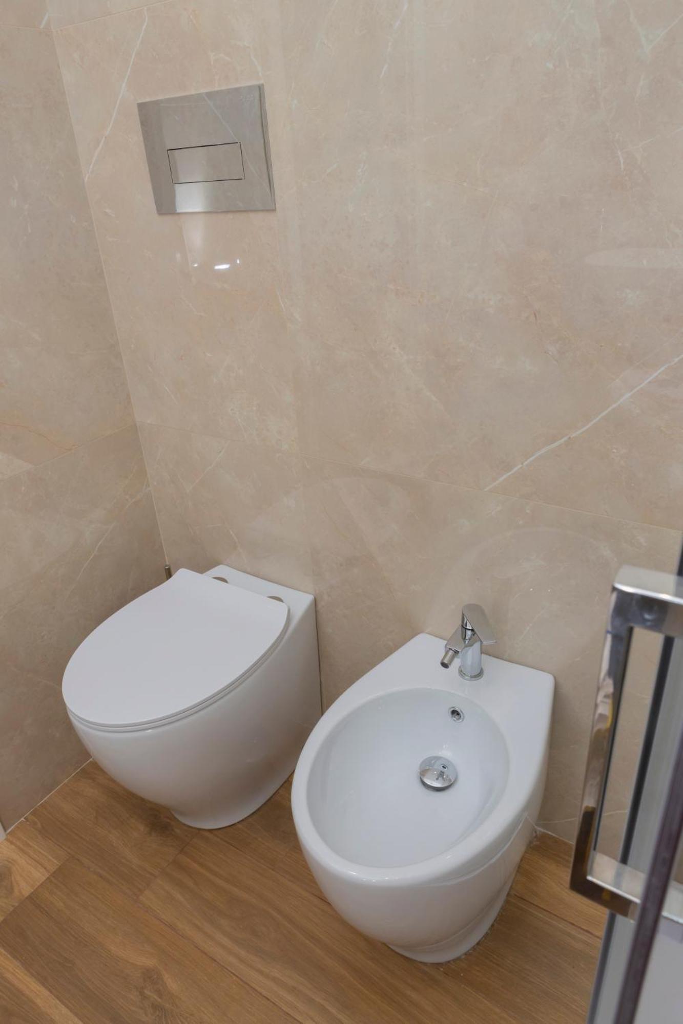 Alleria Rooms نابولي المظهر الخارجي الصورة