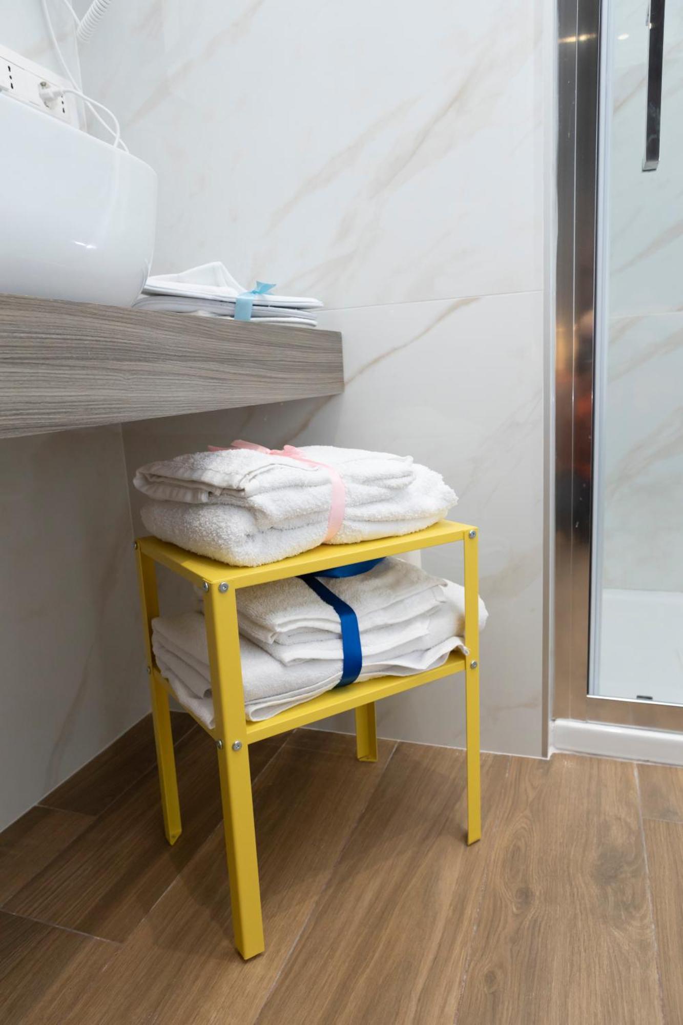 Alleria Rooms نابولي المظهر الخارجي الصورة